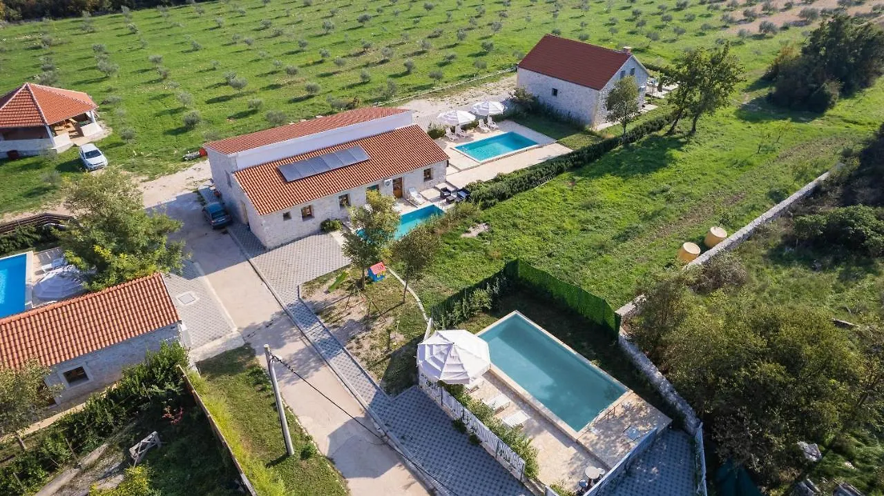 House Stone Curlew 6 Villa Lisane Tinjske Holiday home