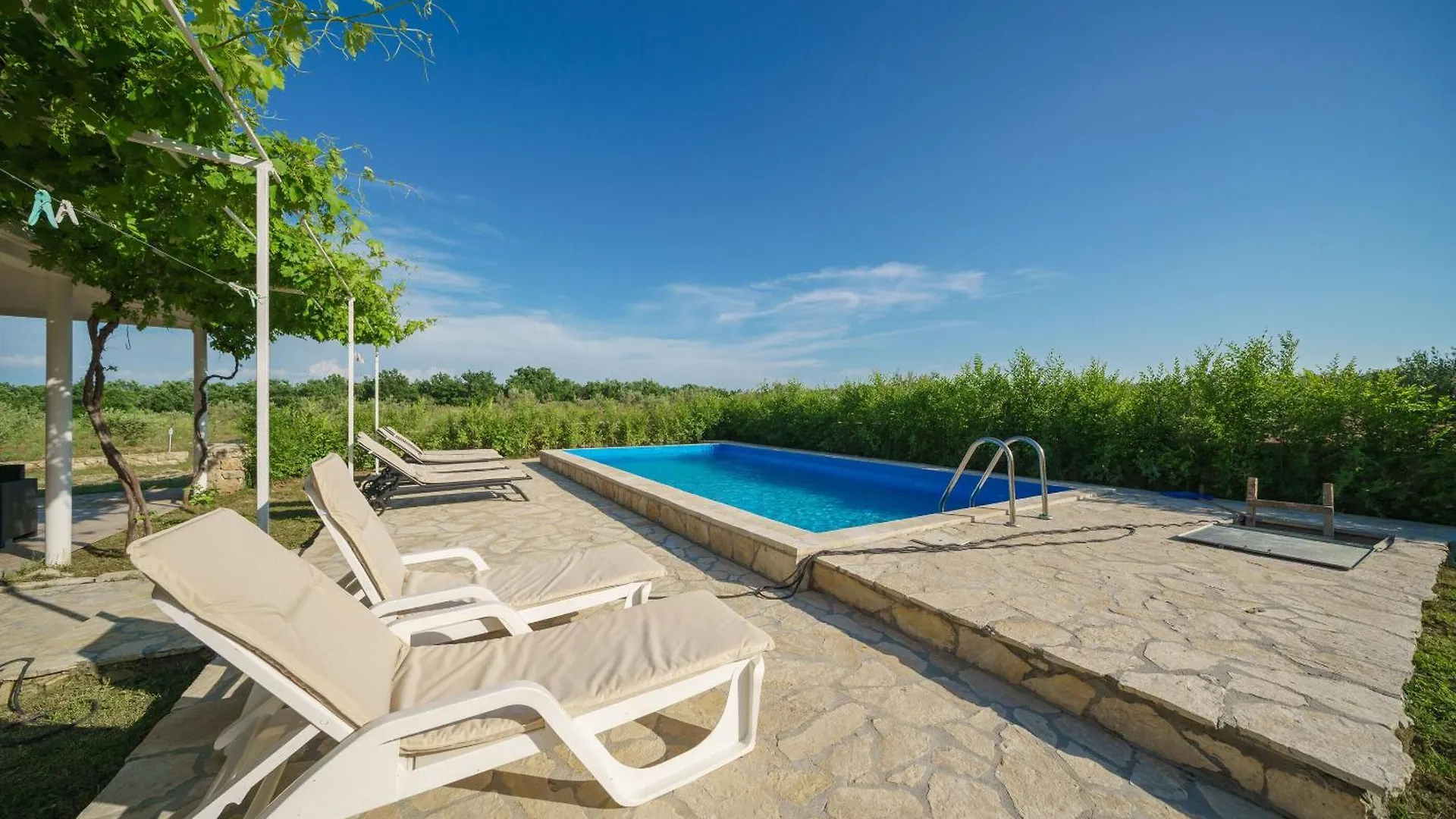 House Stone Curlew 6 Villa Lisane Tinjske